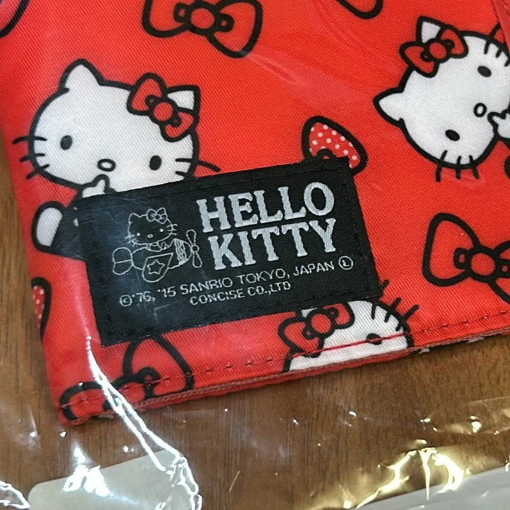 Brand New in Packaging Hello Kitty by Sanrio Travel Organizer